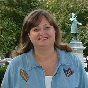 Meet your Posher, Lori